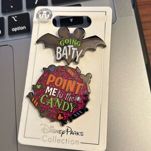 Halloween Disney Pins